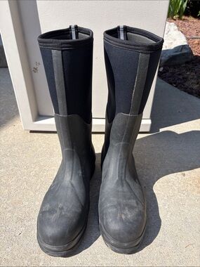 MUCK Men’s Black Waterproof Pull-On Boots
